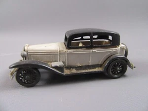 A727 Vintage Del Huilor France Alfa-Romeo 6C 1750 CC 1930 Jouet Plastique Gris - Picture 1 of 11