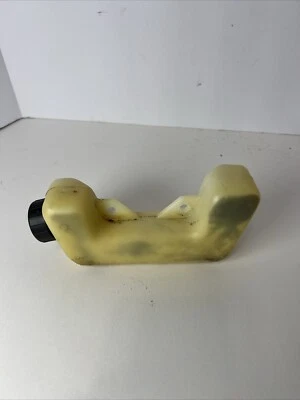 Weed Eater Featherlite Plus Fuel Tank 530038592 - Image 1 of 4