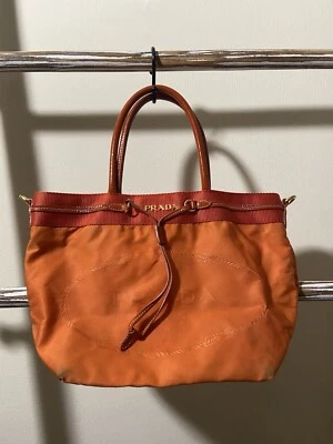 Prada красный оранжевый лакированная кожа нейлона Jacquard кожи маленькая ручная сумка с короткими ручками - Изображение 1 из 4