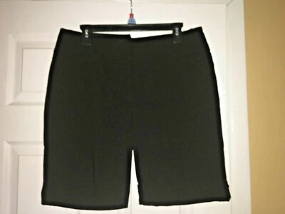 Pantalones Cortos Rafaella Negros, Talla 12, Usados en Excelente Condición!  Foto 1 de 4