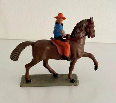 Starlux - Cow-Boys - Série 63 Luxe - Cavalier Lasso ´cheval marron (réf 44 - Photo 1/4