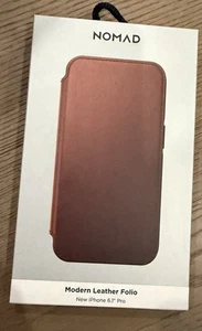 NOMAD Foglio moderno in pelle per iPhone nuovi 6,1 pollici con MagSafe - Foto 1 di 3