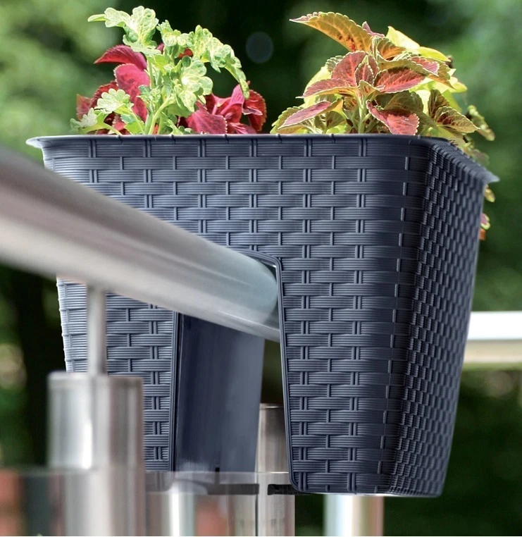 Blumenkasten Balkonkasten Balkontopf Rattan Deko Optik quadrat 4 Farben NEU! - Bild 1 von 1