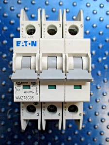 NEW EATON MINIATURE CIRCUIT BREAKER 5A 3 POLE WMZT3C05 - Picture 1 of 3