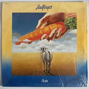 BADFINGER ASS VINYL LP APPLE USA 1973 1ST PRESSING RARE IN SHRINK EXC PRO CLEAN - Picture 1 of 11