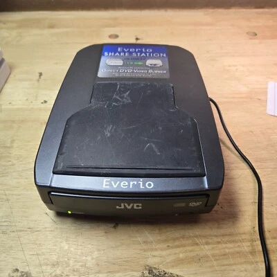 DVD BURNER (External)/ Share Station. JVC CU-VD10 Everio Share w ac adapter - Image 1 of 4