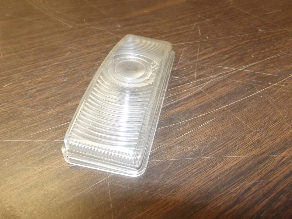 FOMOCO 53 FORD PARK LIGHT LENS FPT53 MAINLINE CUSTOMLINE CRESTLINE VICTORIA - Image 1 of 1