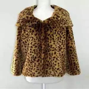Moda International Fur Cape Jacket - Picture 1 of 9