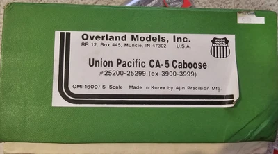 Overland Models S Gauge CA-5  Caboose Union Pacific 1600 - Image 1 of 2