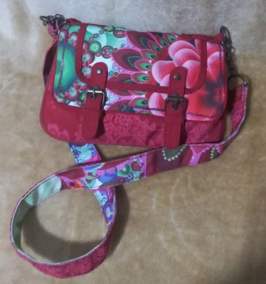 Desigual Bolso Bandolera Monedero Bordado Hermoso Foto 1 de 4