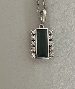 6082- Colgante o gris turmalina diamantes verdes - Imagen 1 de 2