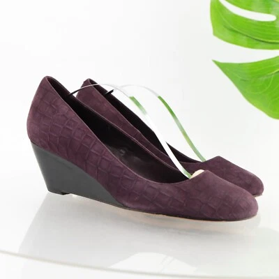 Cole Haan Women's Pump Size 9.5 Wedge Heel Plum Purple Maroon Textured Suede - Image 1 of 4