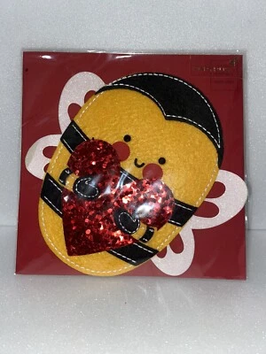 Papyrus Valentine’s Day Card | Love Bee - Image 1 of 2
