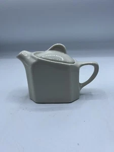 Vintage HALL USA Single Serve Mini Teapot 186 Tea Pot White Sleek Vintage MCM - Picture 1 of 9