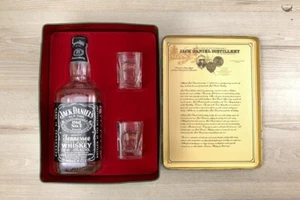 Jack Daniels No. 7 Old Time Tennessee Whisky Bottle, Tin & Glasses - Early 1980s - Bild 1 von 19