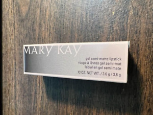 Mary Kay Gel Semi Matte Lipstick- Berry Famous 141478 New in Box Free Shipping
