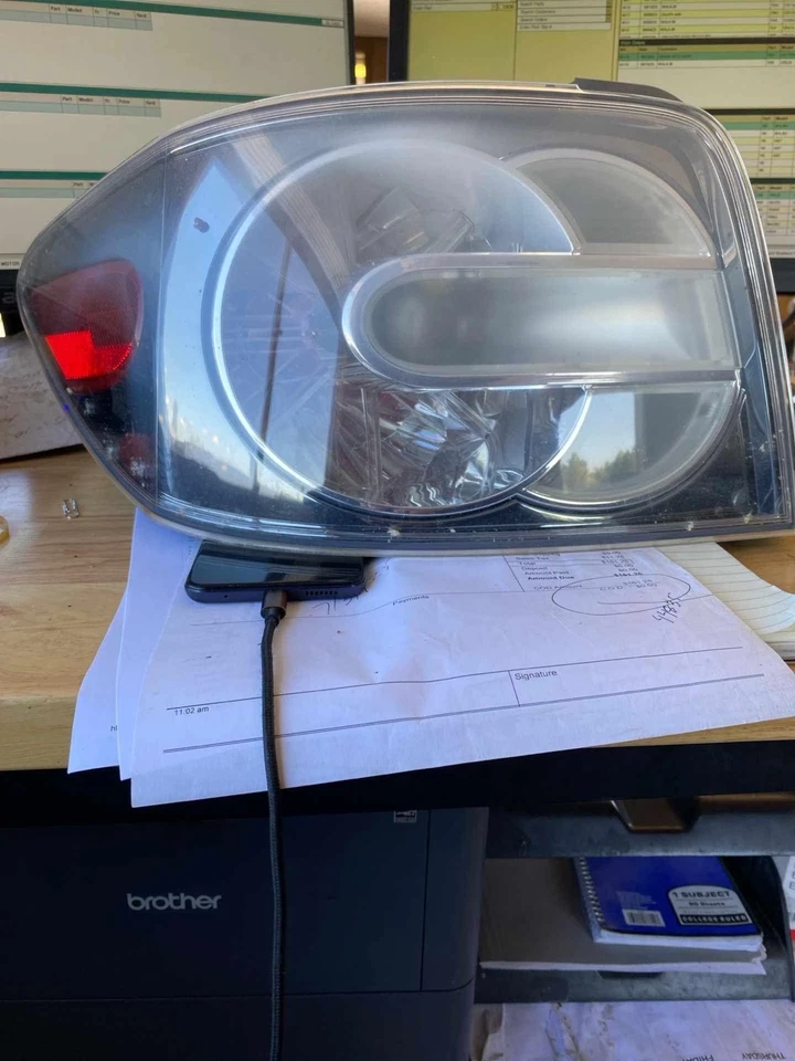 10 11 12 MAZDA CX7 尾灯总成驱动器左侧 — 第 1/1 张图片