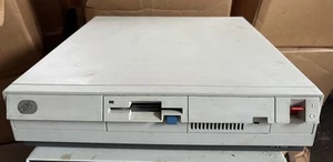 Vintage IBM Personal System PS/2  Type 8530 Computer Powers On - Picture 1 of 6