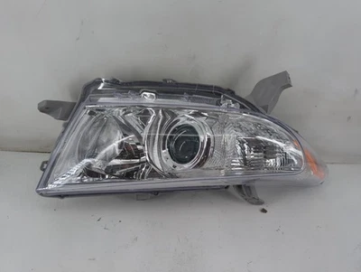 Toyota Highlander 2011 pasajero derecho OEM luz principal faro lámpara LQNRL Foto 1 de 4