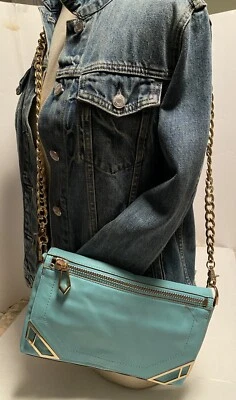 Botkier 纽约绿松石 Valentina 皮革斜挎包 带金链 14S026277 — 第 1/4 张图片