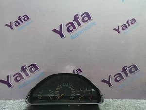 Y1457 Mercedes W210 E Klasse Tacho Kombiinstrument Tachometer A2105401248 - Picture 1 of 5