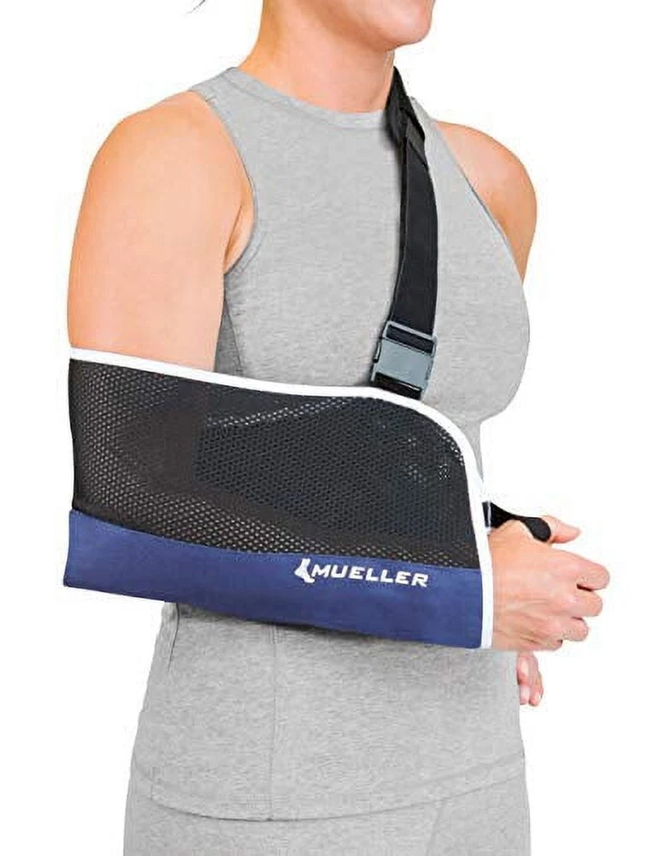Mueller Adjustable Arm Sling - Image 1 of 1