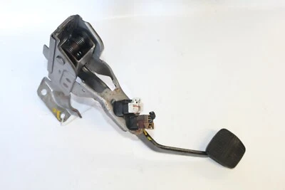 Infiniti G35 2003-2004 cupé montaje pedal freno a0132 Foto 1 de 4