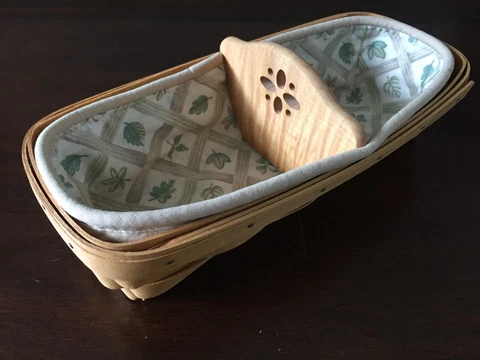 Longaberger 1999 Medium Breadbasket w/ Removable Divider/Liner 11 1/2" x 5" Cover