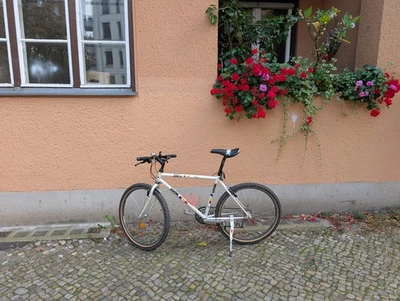 Look Mi 80 Selten Berlin Gravel Wie Neu  Mountainbike Vintage Kunst Sam Rar MTB  - Bild 1 von 4