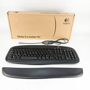 Logitech (967447-1120) UK Layout Deluxe Black OEM Keyboard (PS/2 Connector) - Picture 1 of 5