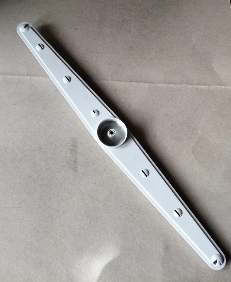 Bras de lavage lave vaisselle WHIRLPOOL BAUKNECHT L=470 mm - Photo 1/3