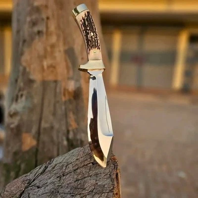 AK CUTLERY HANDMADE STAINLESS STEEL HUNTING KNIFE HANDLE BY BRASS CLIP AND STAG  - Image 1 of 4