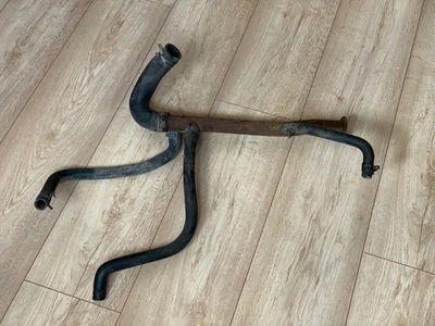 Volkswagen VW Polo Coupe 86C 1.3 1989 Engine water coolant pipe hose — 第 1/2 张图片