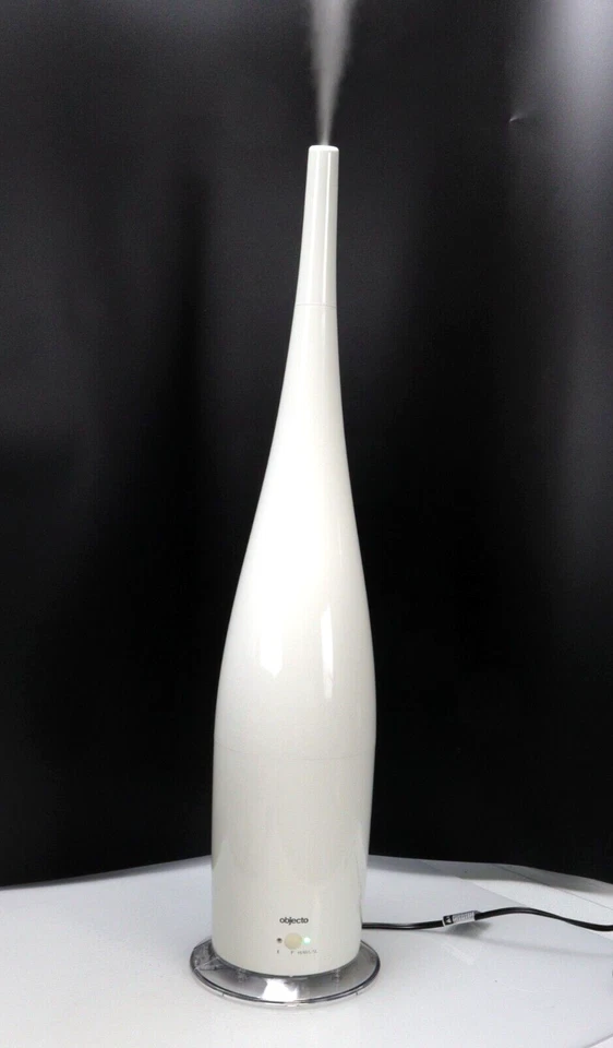 Objecto H7 Cool Mist Humidifidier with Aroma Therapy White Model HM-36 - Image 1 of 4