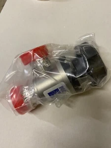 NOR-CAL Angle Isolation Valve ESC-1002-NWB - Picture 1 of 2