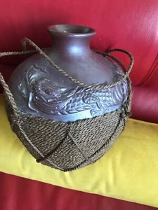 VINTAGE ASIAN POTTERY JAR WITH JUTE HANDLES 3 DIMENSIONAL DRAGON MOTIF 8.25" X7" - Picture 1 of 8