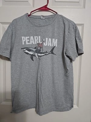 Camiseta Pearl Jam Vintage Tiburón Vaquero Gris Adulto Talla L Foto 1 de 4
