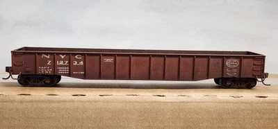 New York Central 52' 6" drop end gondola 712734 Life Like Built Kadee Mtl Whl HO - Image 1 of 4