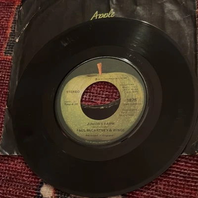 Paul Mccartney Wings Junior'S Farm 1974 Apple Records 45 rpm Tested - Image 1 of 3