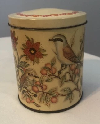 Vintage Floral Bird Tin - Designed by Daher, Long Island NY - Made England - Image 1 of 4