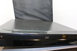 BLU RAY+ DVD PLAYER Sony BDP-S300 - Bild 1 von 7