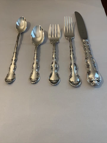 Gorham Strasbourg Sterling Silver 5 Piece Place Setting NO MONOGRAM VGC Cover