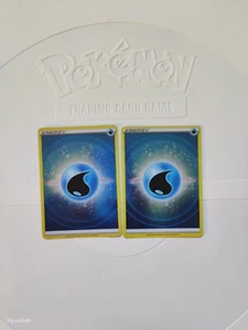 2x Pokemon Krone Zenith Wasser Energie Reverse Holo Karte TCG NM - Bild 1 von 1