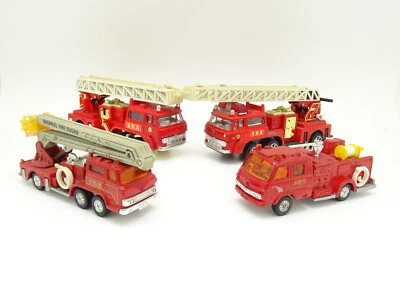Tomica Dandy Yonezawa 1/78 1/60 - Lotto Di 4 Camion Dei Pompieri - Immagine 1 di 2