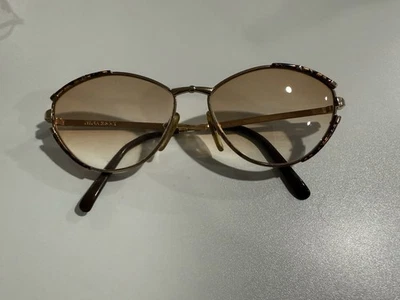 VintageNina Ricci Tortoise color frame 2020 CL07 L 1000 Prescription Sunglasses - Image 1 of 4