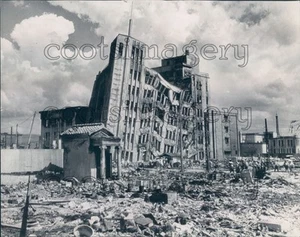 1948 Erdbeben beschädigt Daiwa Store Fukui 1940er Japan Pressefoto - Bild 1 von 2