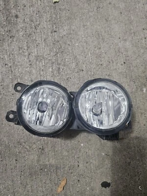 Jeep Compass 2017-2021 parachoques delantero derecho izquierdo antiniebla OEM Valeo 89211690 Foto 1 de 4