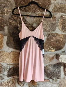 LAUNDRY BY SHELLI SEGAL Chemise Size L Sexy Open Back Stretch Fabric Nightgown - Picture 1 of 10