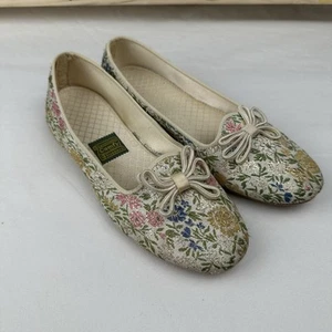 Vintage Daniel Green Slippers Women’s Size B60 Floral Embroidered Made In USA - Picture 1 of 10