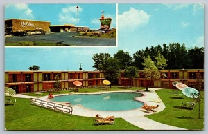 Vintage Holiday Inn Des Moines IA Motel Pool & Sign Postcard 1962 - Picture 1 of 2